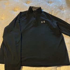 UnderArmour Quarter Zip - Large